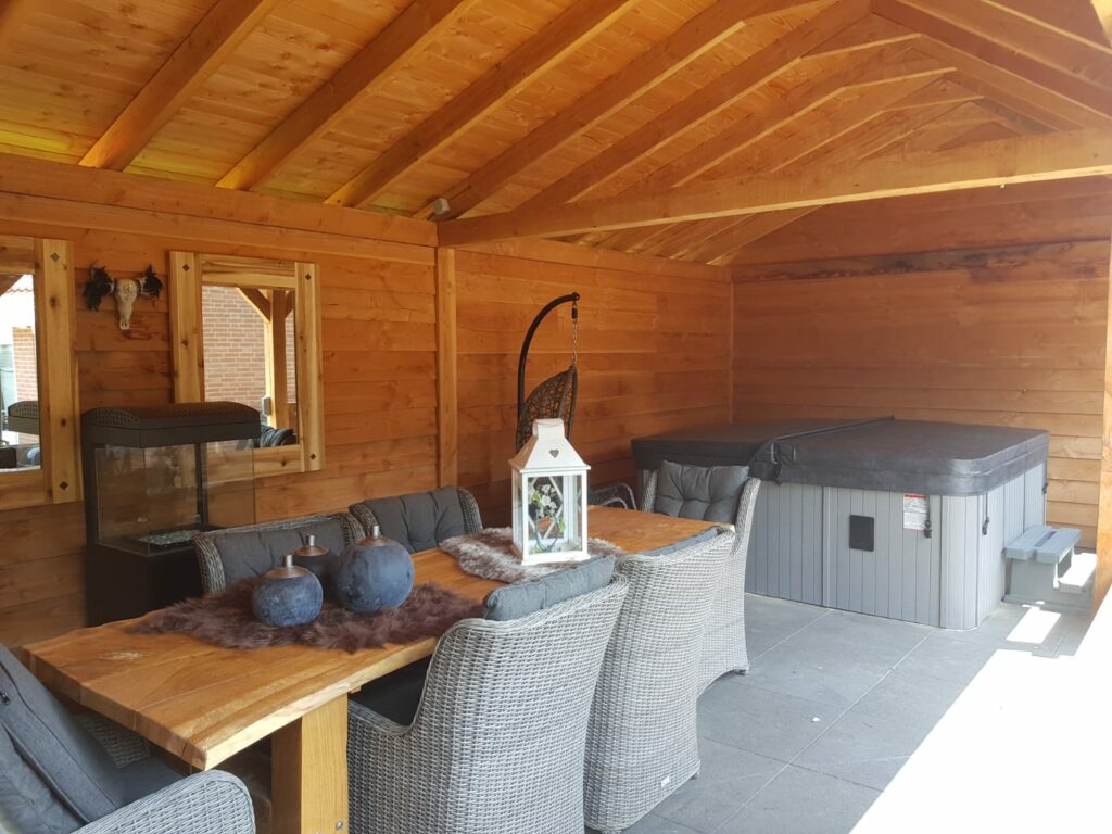 Overkapping maatwerk van B&B Montage