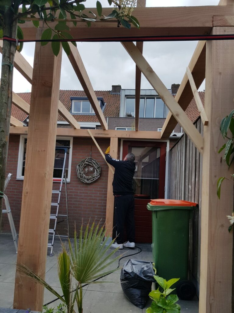 Overkapping maatwerk van B&B Montage
