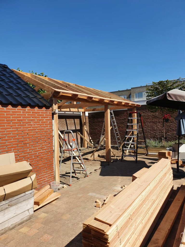 Overkapping maatwerk van B&B Montage
